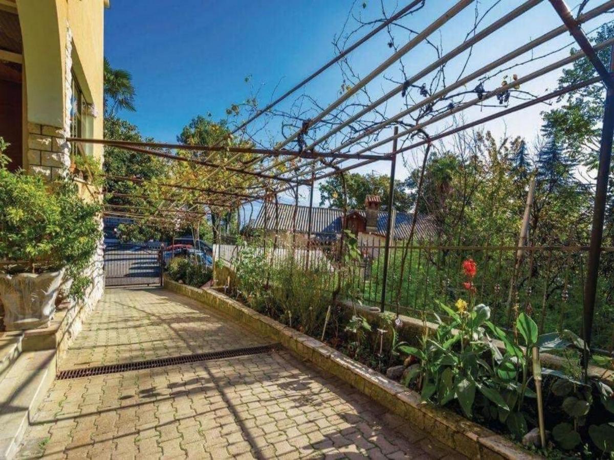 Apartment Kumicic - 3 Bedrooms Ičići Zewnętrze zdjęcie